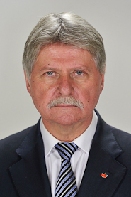 VERESTÓY Attila